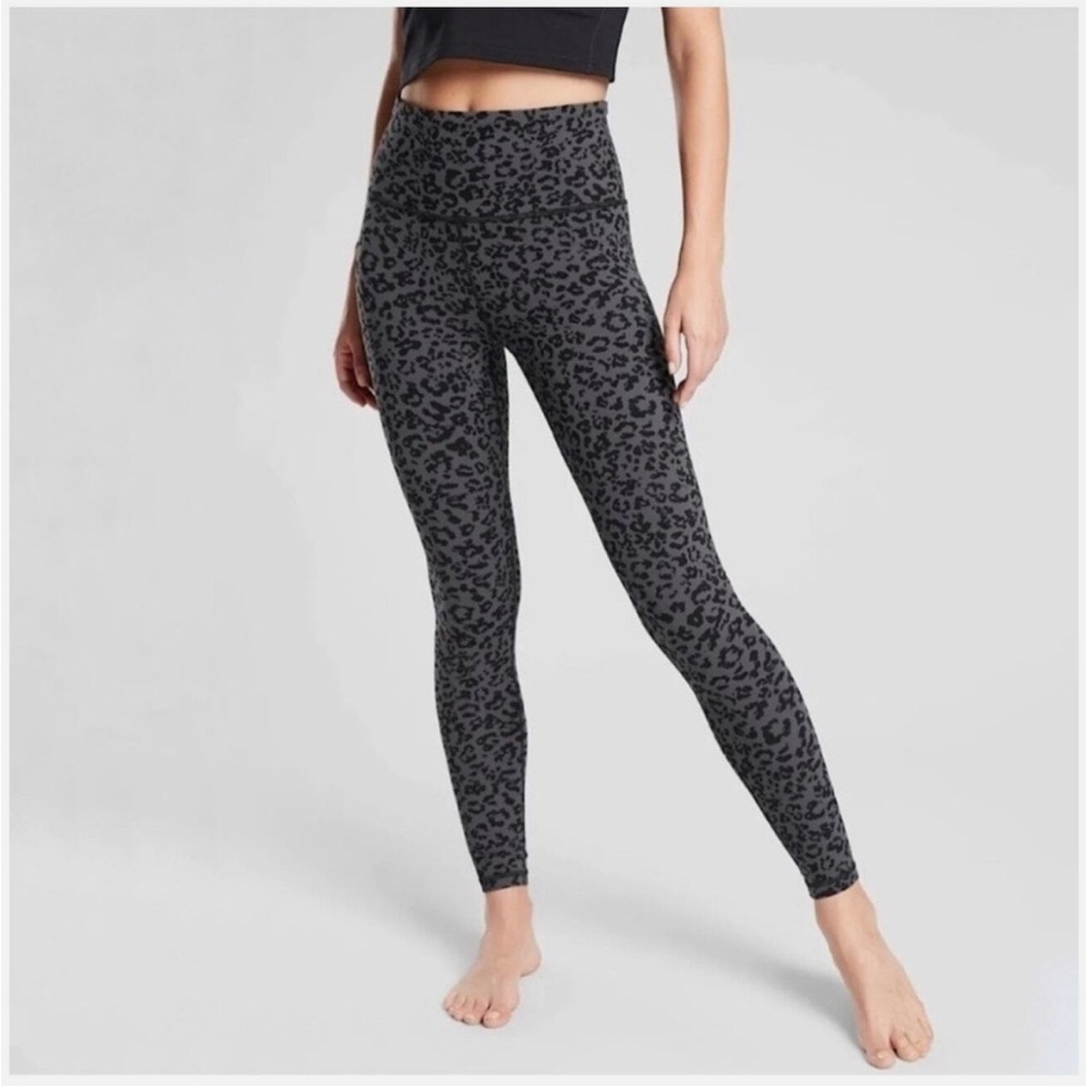 Athleta Elation Ultra High Rise Tight leggings